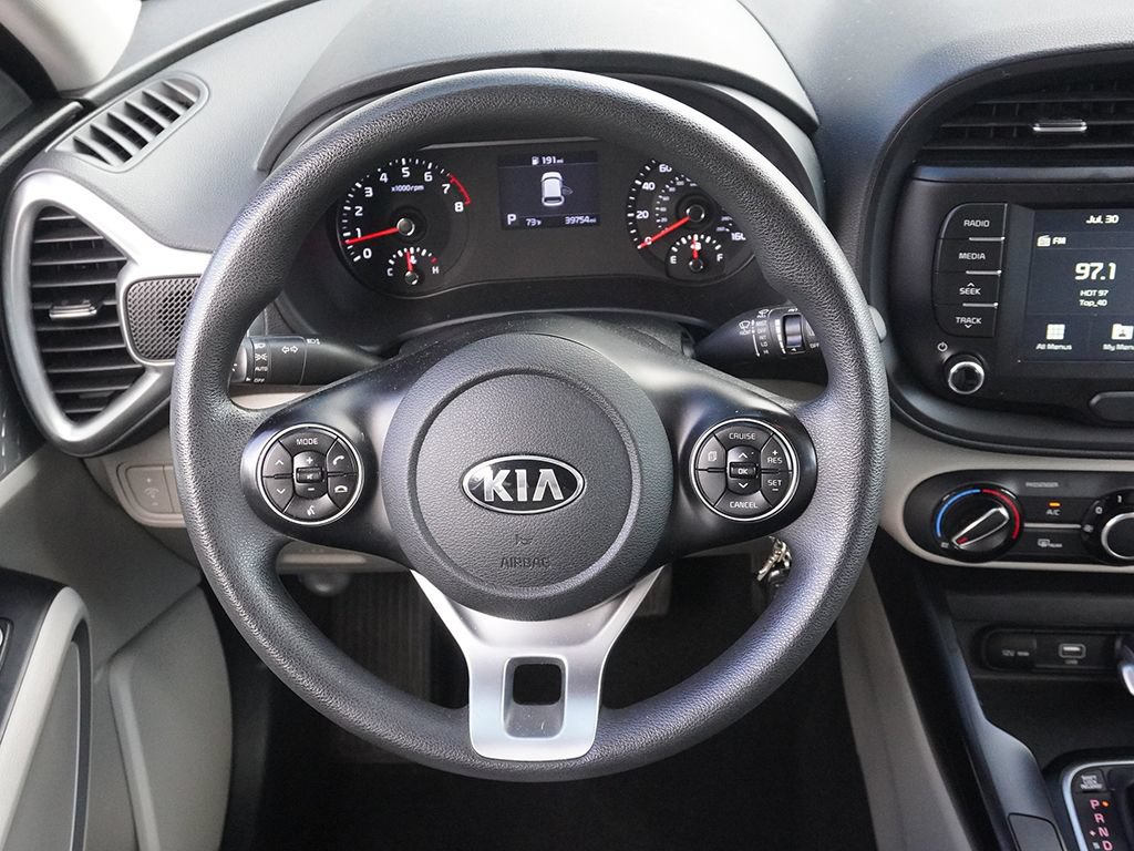 Used 2020 Kia Soul LX FWD image 37