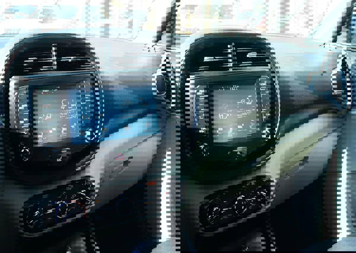 Used 2020 Kia Soul S FWD image 43