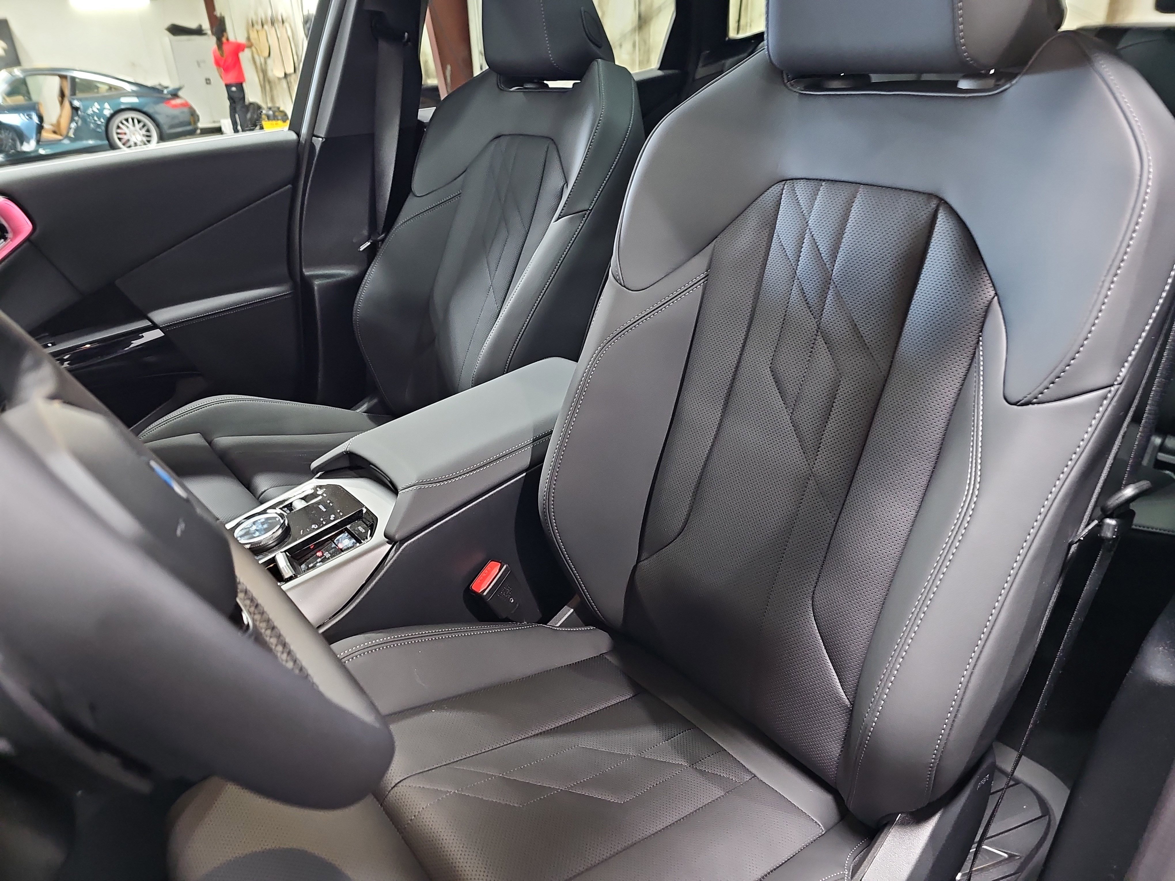 New 2026 BMW X3 xDrive30 w/ Premium Package image 16