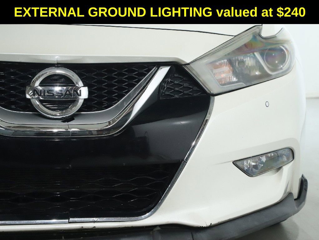 Used 2017 Nissan Maxima 3.5 SV w/ Interior Lighting Package image 8