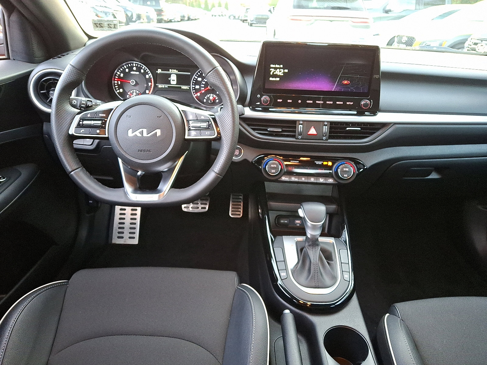 Used 2023 Kia Forte GT-Line image 15