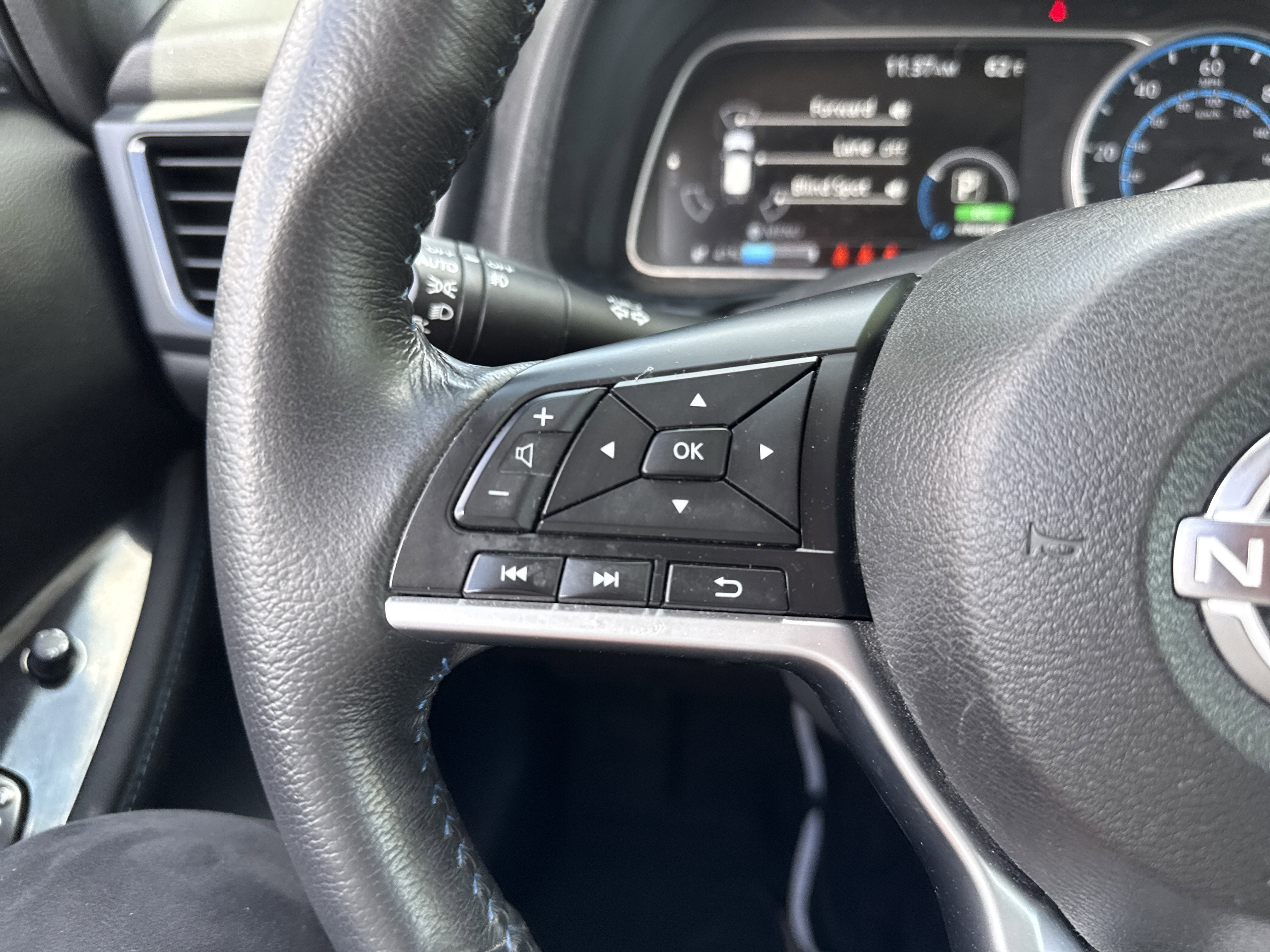 Certified 2024 Nissan Leaf SV Plus FWD image 24