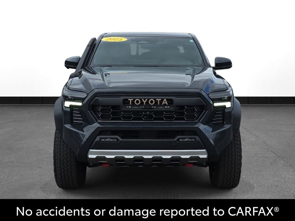 Used 2025 Toyota Tacoma Trailhunter image 2