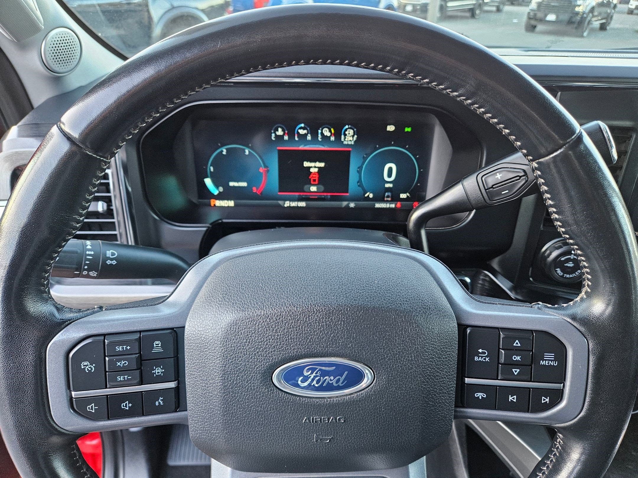 Used 2023 Ford F350 Lariat w/ Lariat Ultimate Package image 23