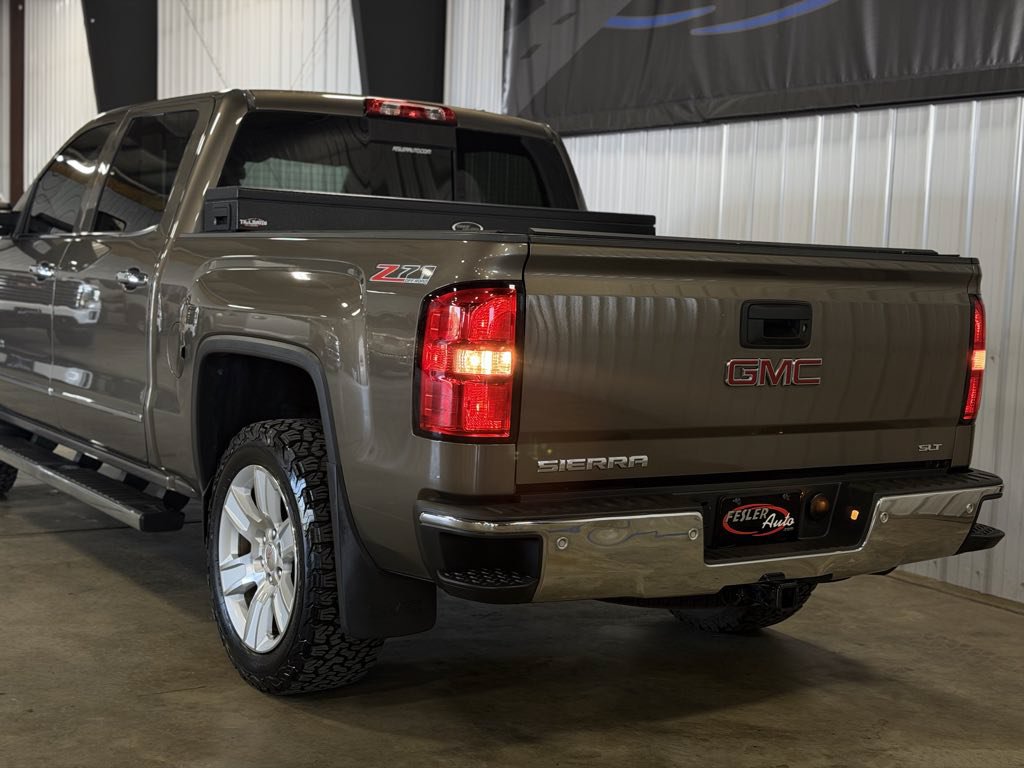 Used 2015 GMC Sierra 1500 SLT w/ Driver Alert Package AWD/4WD image 26