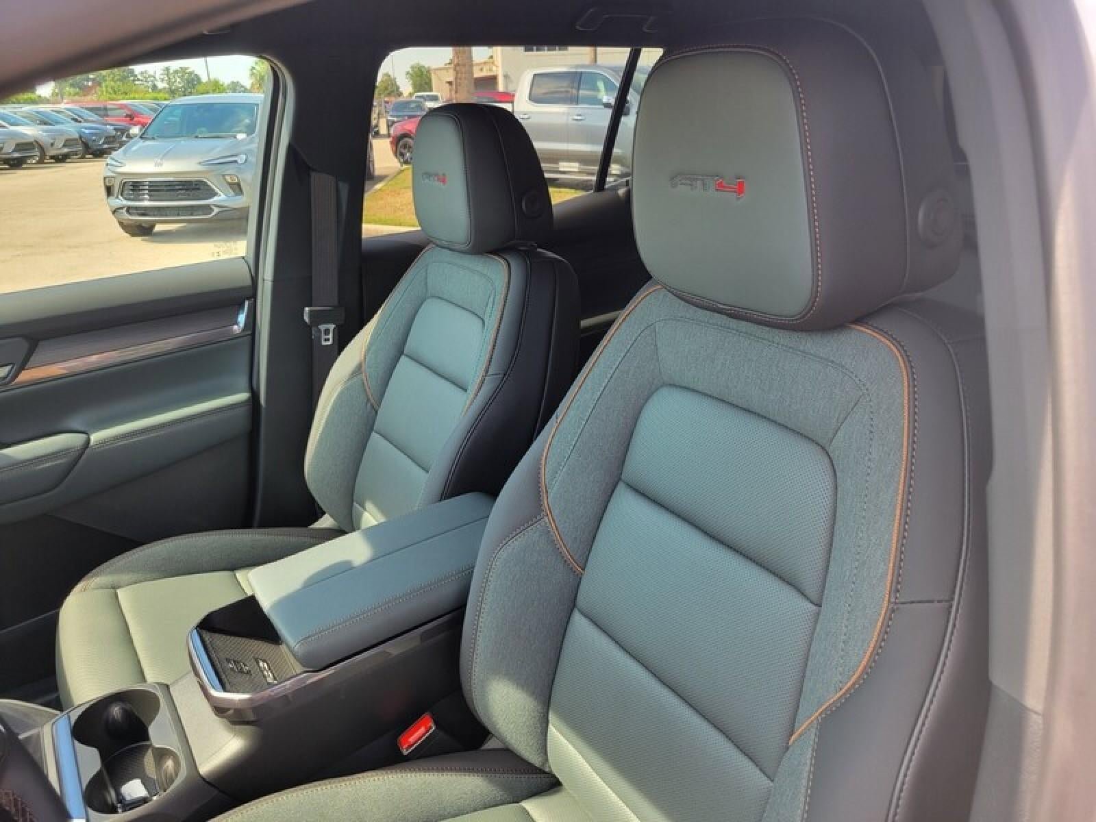 New 2026 GMC Terrain AT4 w/ Convenience Package III image 12