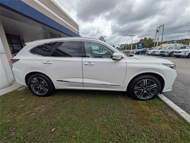 New 2026 Acura MDX w/ Advance Package image 3