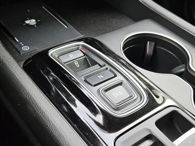 Used 2025 Honda Pilot EX-L image 12