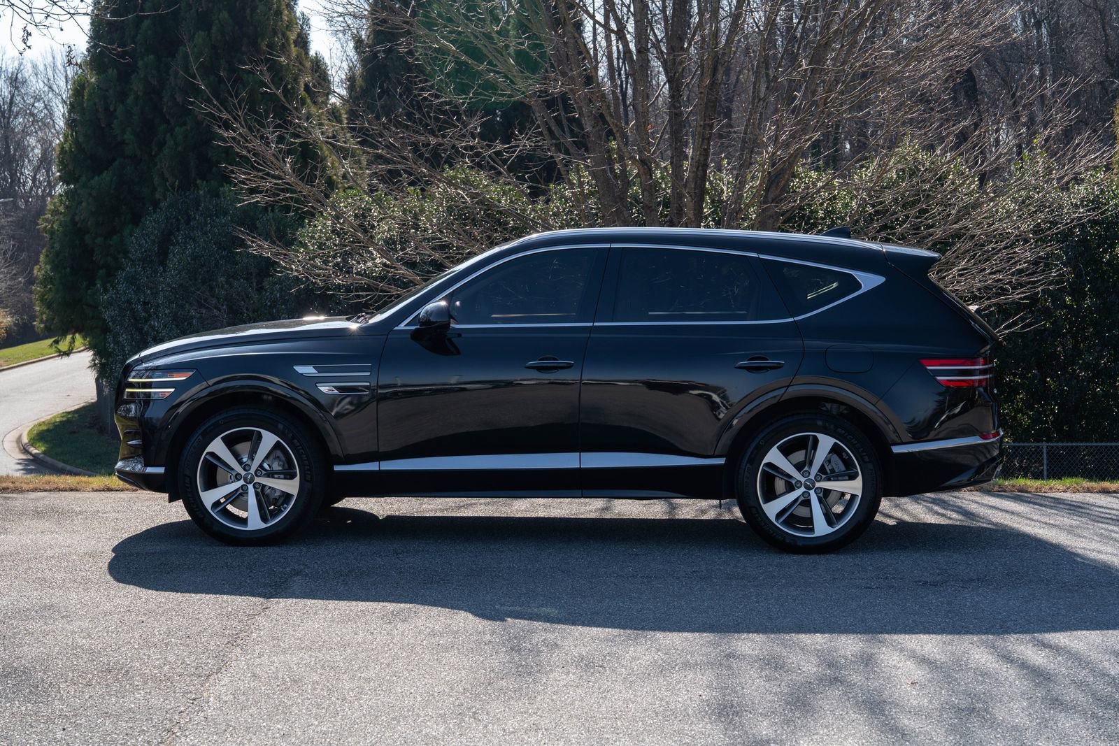 Used 2023 Genesis GV80 3.5T w/ Advanced Package image 3