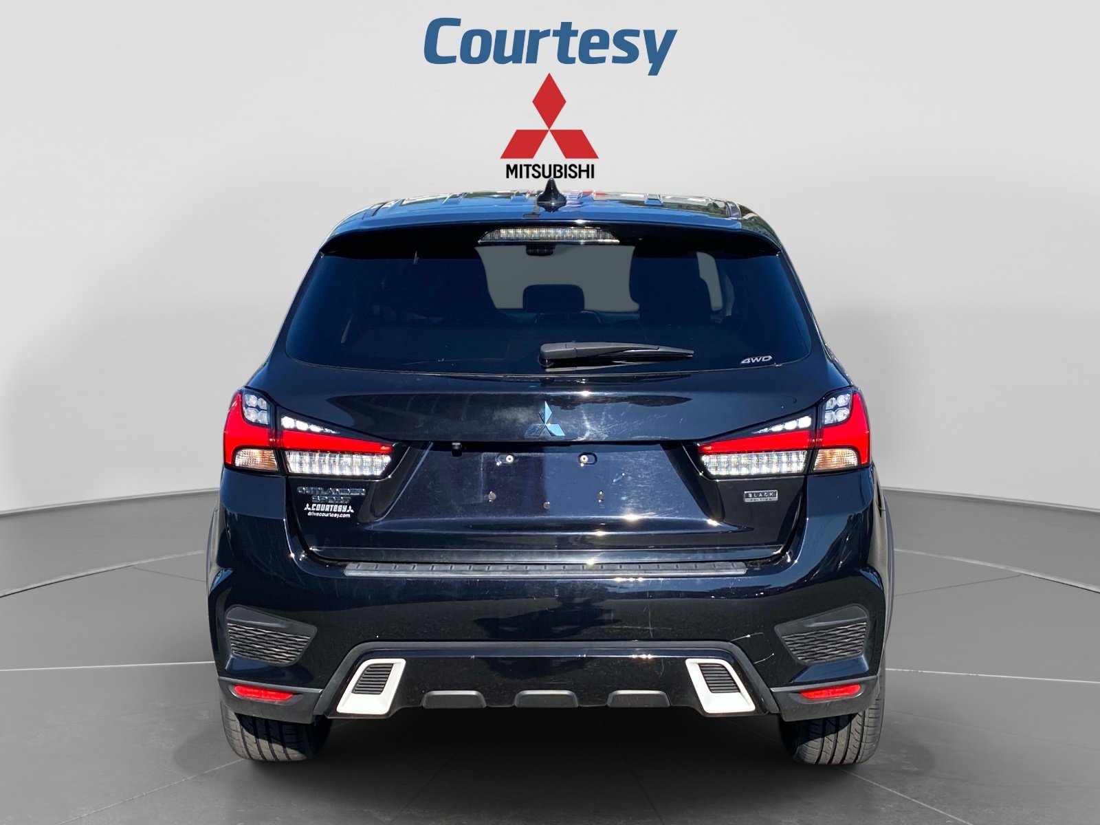 Used 2022 Mitsubishi Outlander Sport Black Edition AWD/4WD image 4