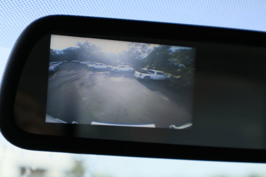 Used 2023 GMC Savana 3500 w/ Power Convenience Package image 16