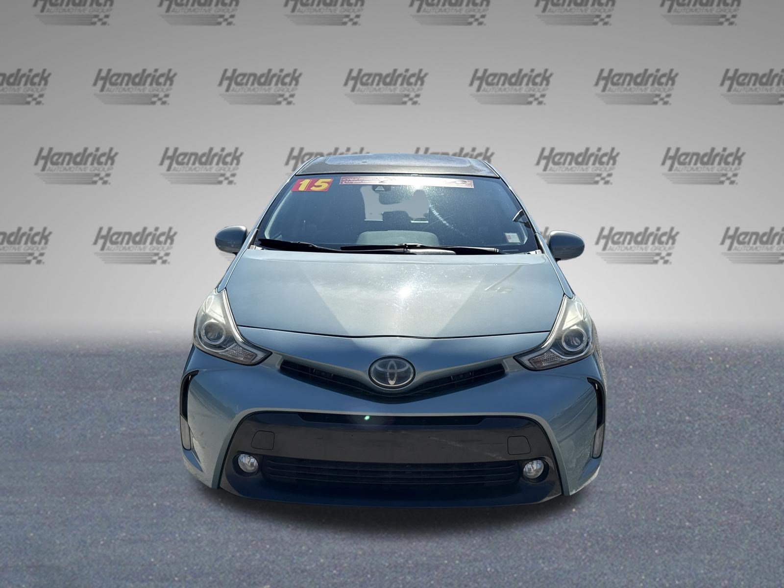 Used 2015 Toyota Prius V Five w/ Advanced Technology Package FWD image 3