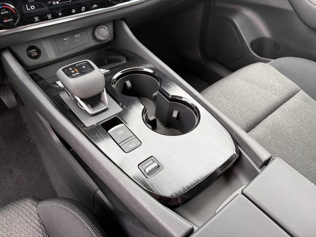 Used 2026 Nissan Rogue SV image 20