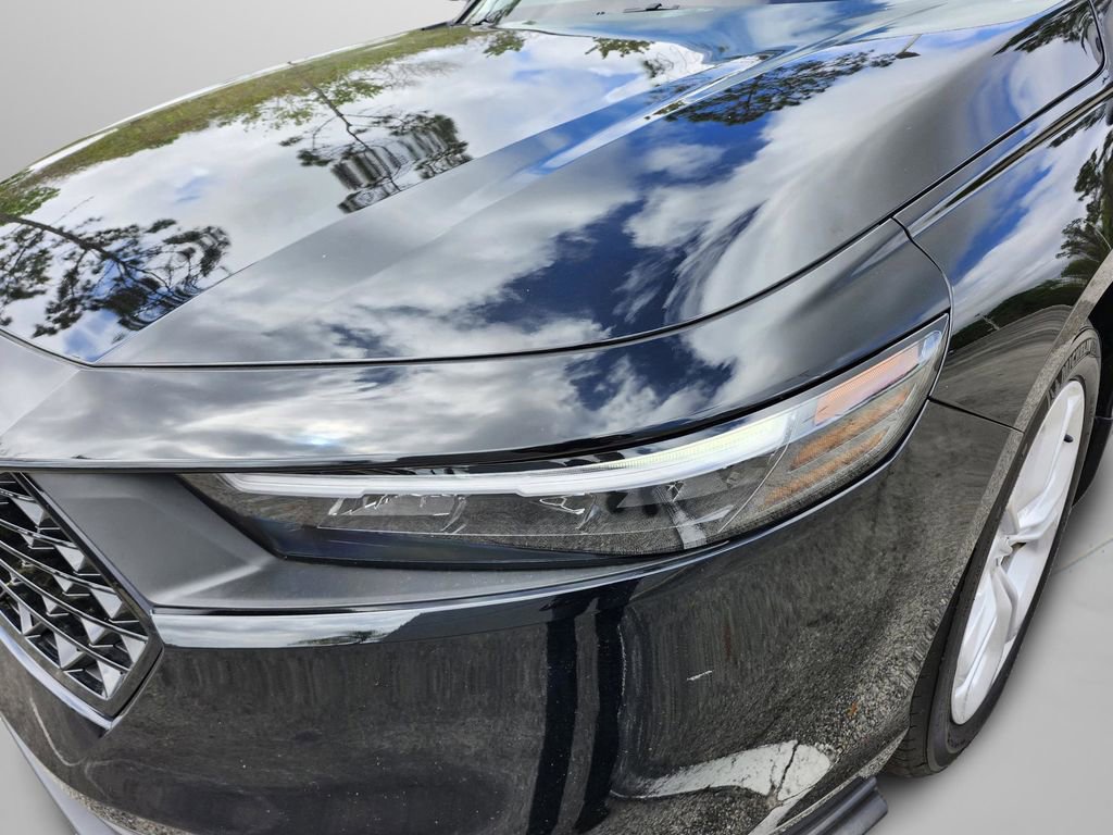 Used 2025 Honda Accord LX image 13