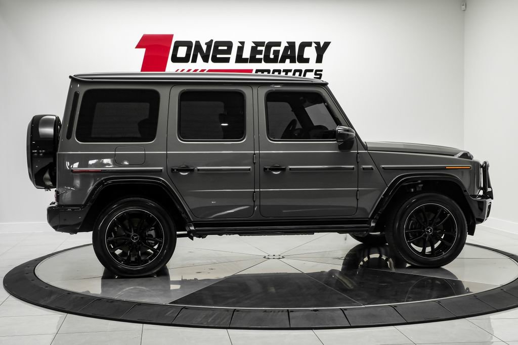 Used 2025 Mercedes-Benz G 550 image 7