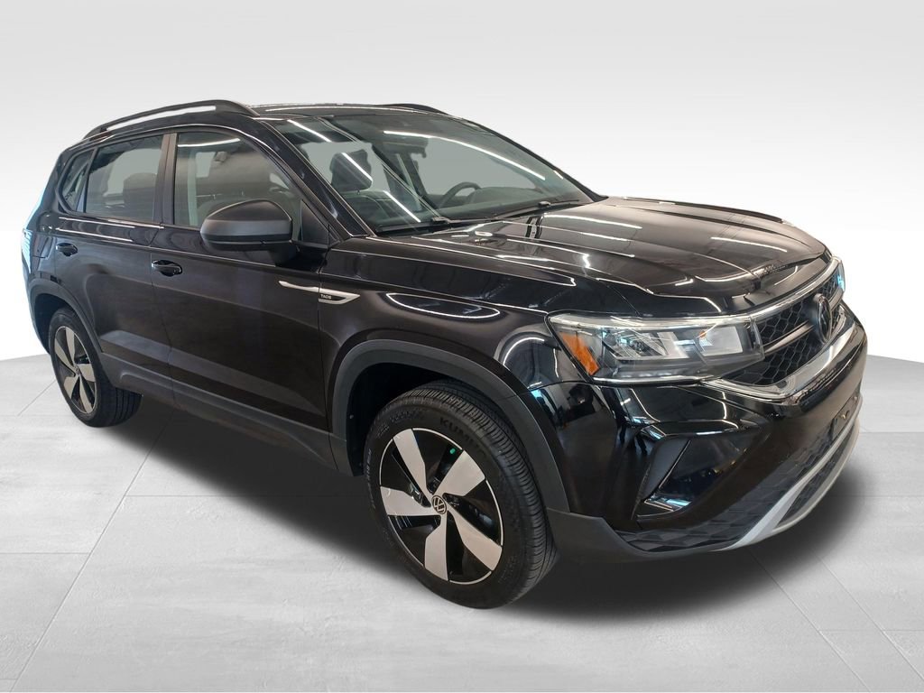 Used 2024 Volkswagen Taos S image 1