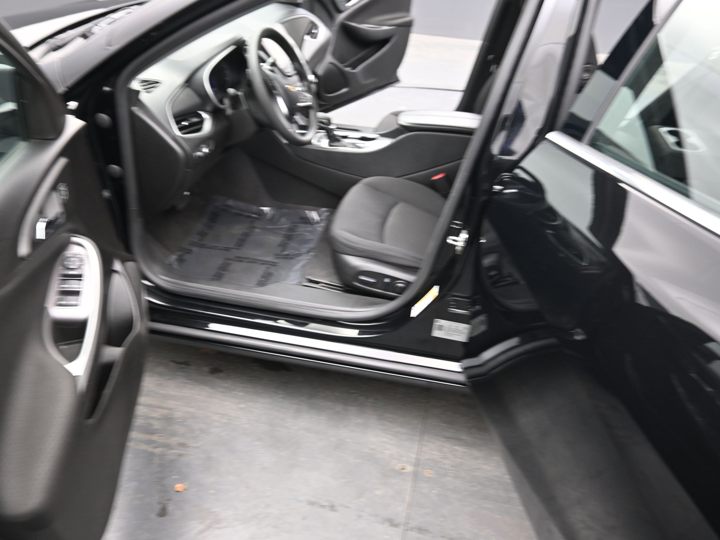 Used 2024 Chevrolet Malibu LT image 15