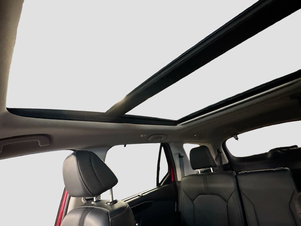 Used 2025 Honda Pilot Touring image 25
