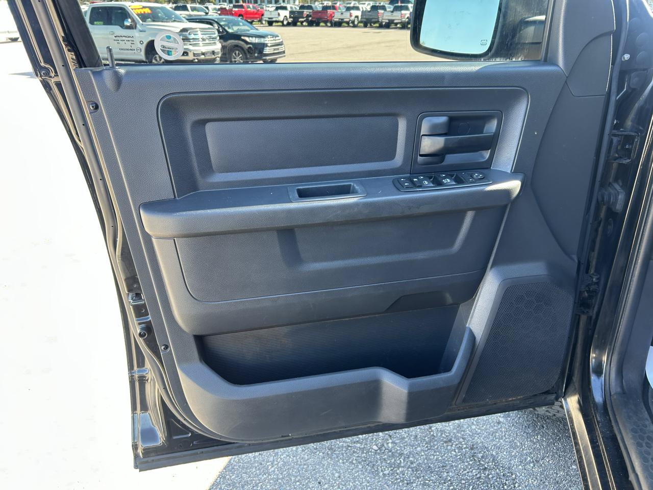 Used 2012 RAM 1500 ST w/ SXT Appearance Group AWD/4WD image 14