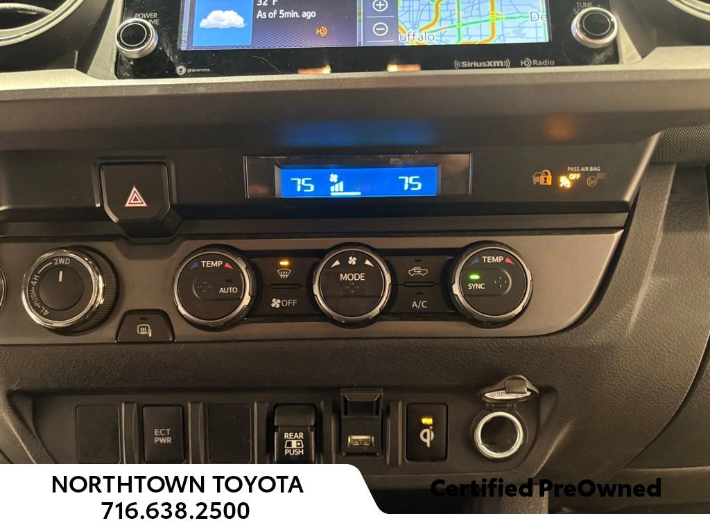 Used 2023 Toyota Tacoma TRD Sport image 12