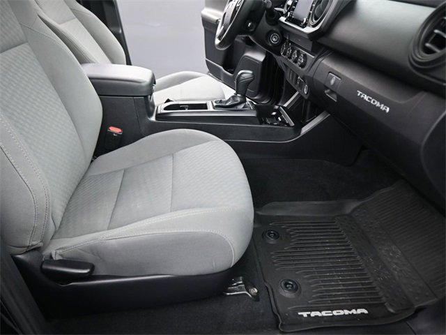 Used 2020 Toyota Tacoma SR image 35