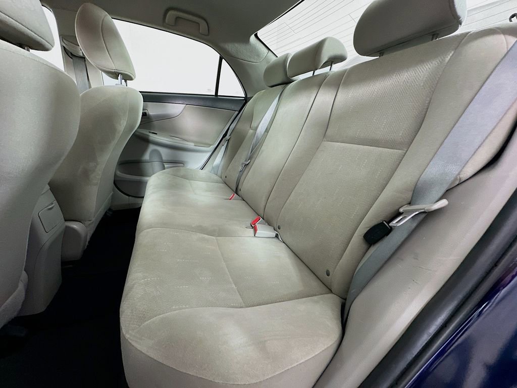 Used 2013 Toyota Corolla L FWD image 22