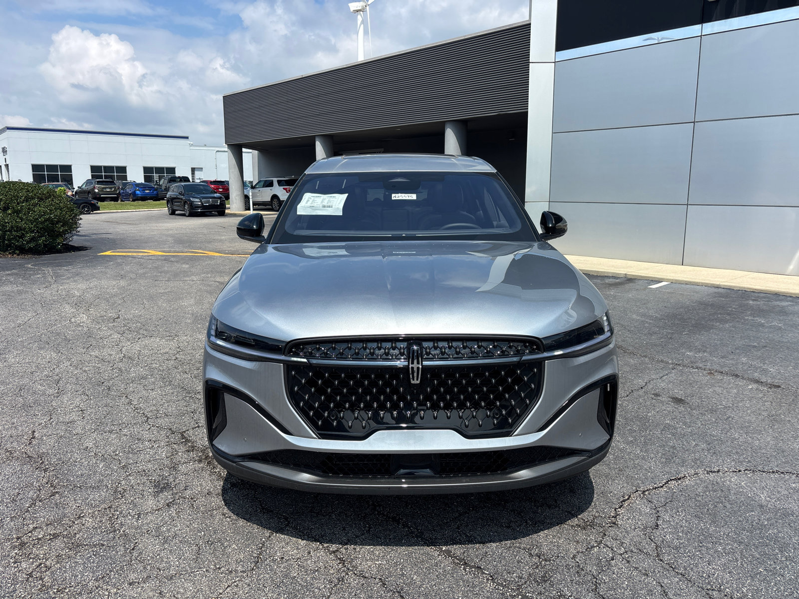 New 2025 Lincoln Nautilus Premier w/ Equipment Group 102A image 2