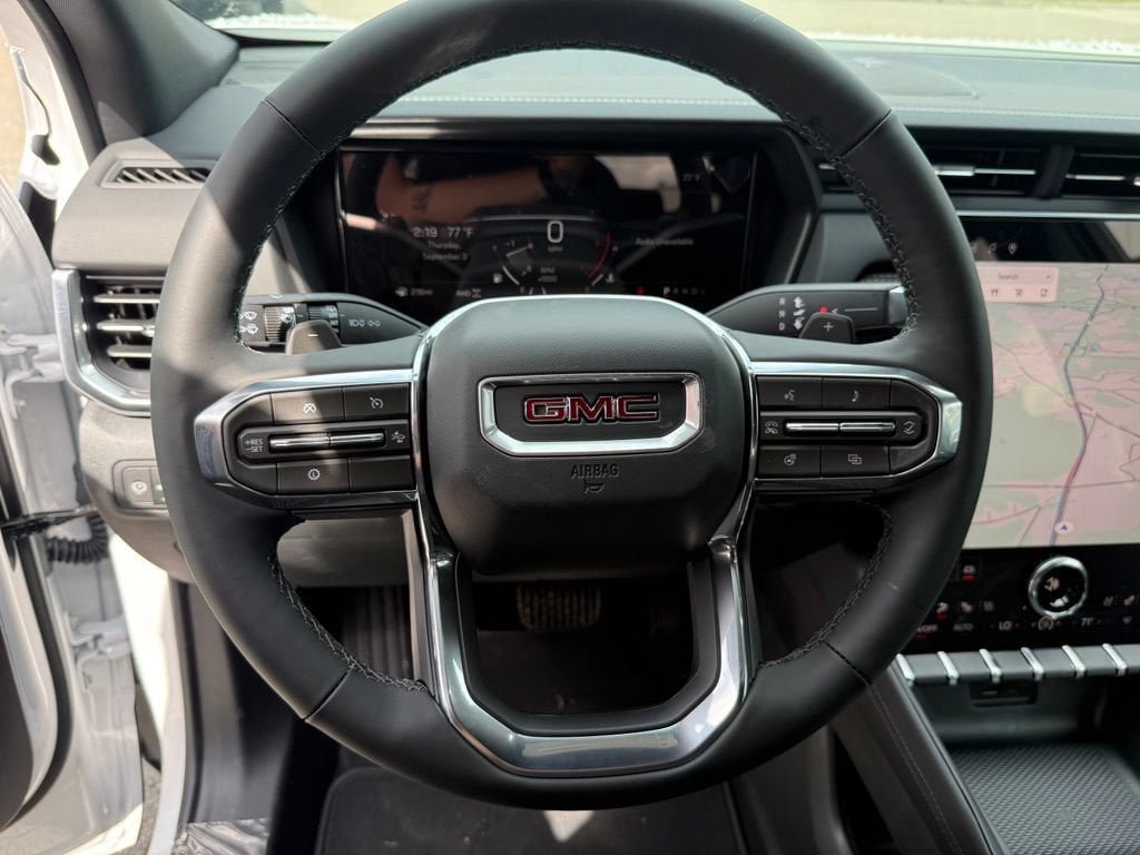 New 2027 GMC Terrain Elevation w/ Elevation Premium Package AWD/4WD image 13