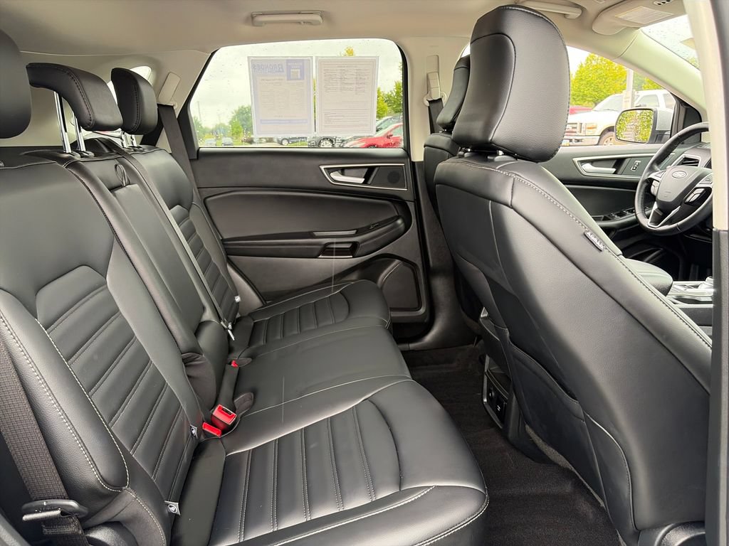 Used 2024 Ford Edge SEL w/ Convenience Package AWD/4WD image 31