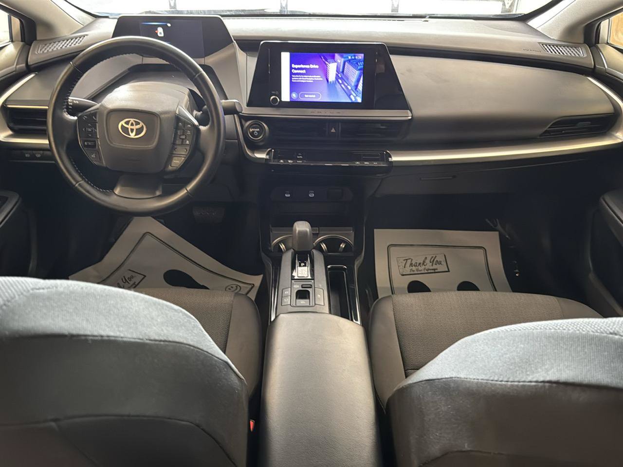 Used 2024 Toyota Prius LE FWD image 20