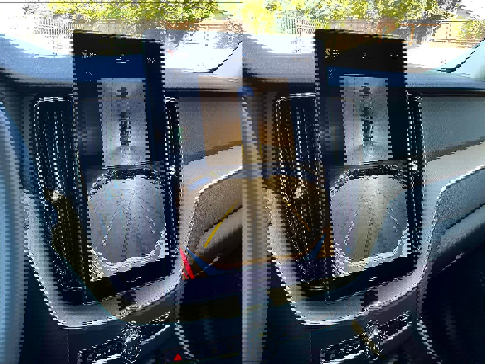 New 2026 Volvo XC60 T8 Plus w/ Climate Package AWD/4WD image 20