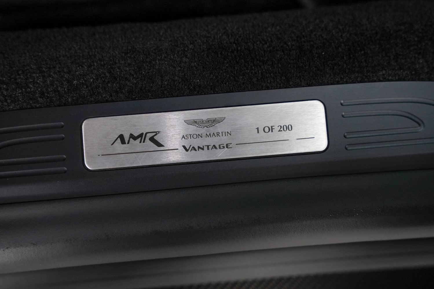 Used 2020 Aston Martin V8 Vantage AMR RWD image 39