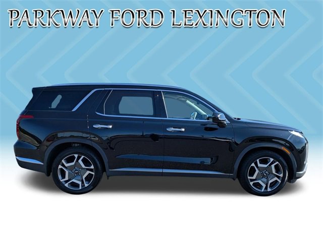 Used 2023 Hyundai Palisade Limited w/ Cargo Package image 4