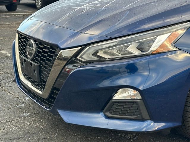 Used 2021 Nissan Altima 2.5 SR w/ SR Premium Package AWD/4WD image 8