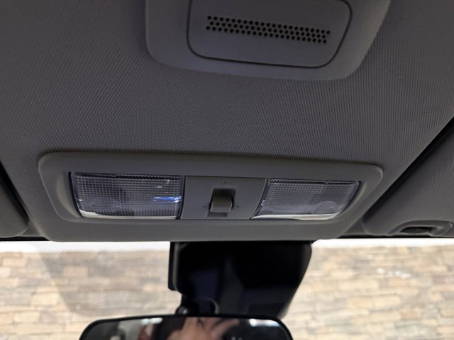 Certified 2024 Nissan Frontier SV image 24