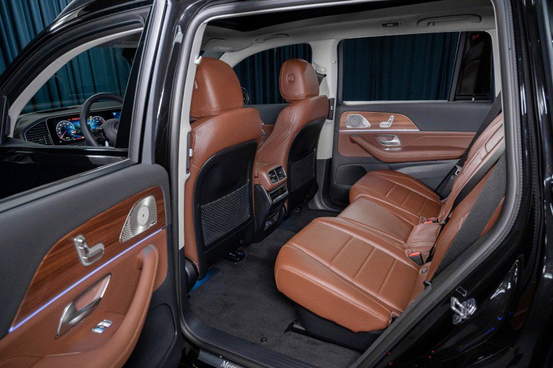 New 2026 Mercedes-Benz GLS 450 4MATIC image 30