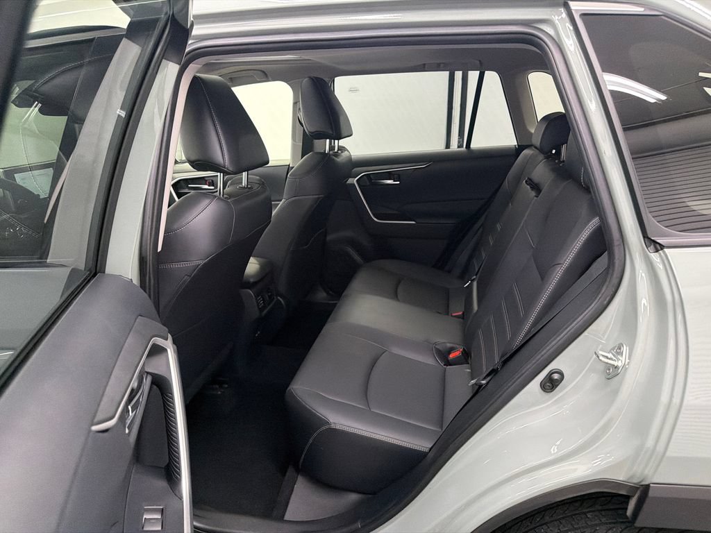 Used 2023 Toyota RAV4 XLE Premium FWD image 23