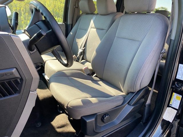 Used 2018 Ford F150 XLT w/ Trailer Tow Package image 19