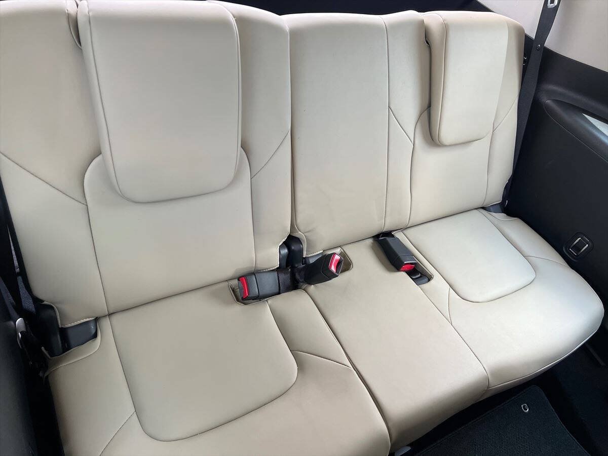 Used 2023 INFINITI QX80 Premium Select w/ All-Season Package AWD/4WD image 10