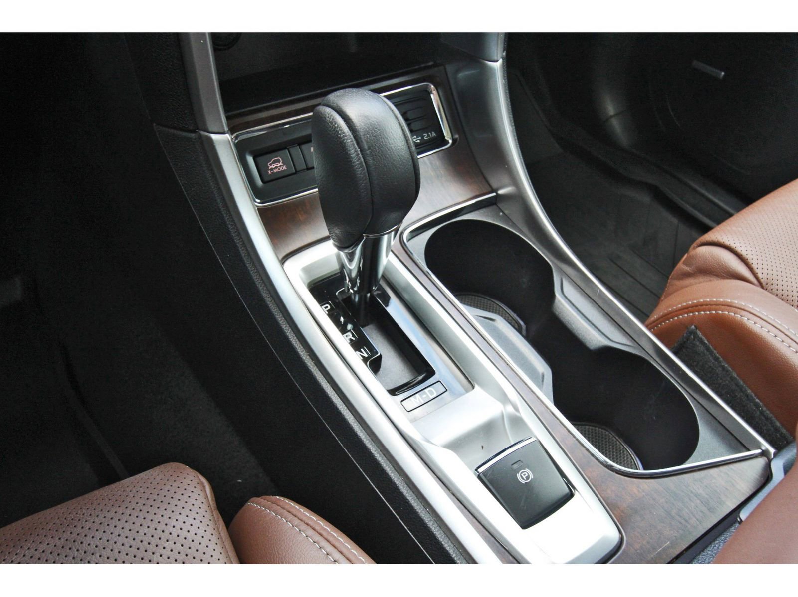 Used 2019 Subaru Ascent Touring w/ Popular Package #3 image 32