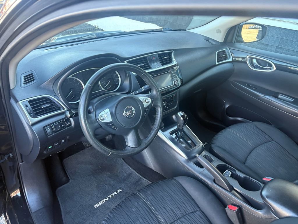 Used 2018 Nissan Sentra SV image 22