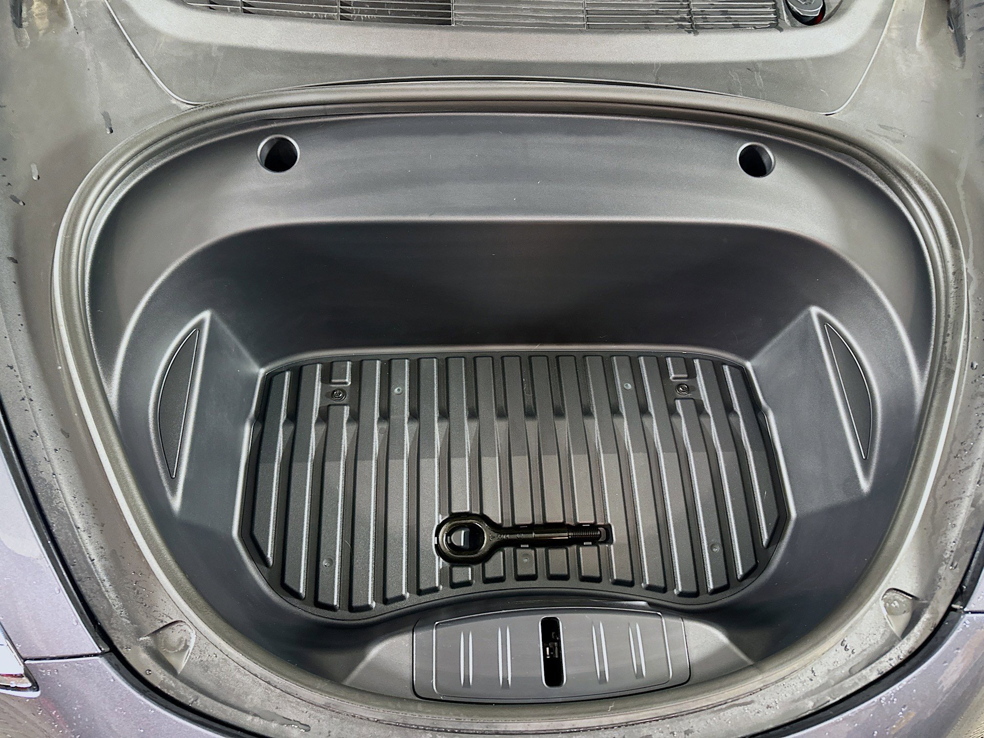 Used 2023 Tesla Model 3 Standard Range image 32