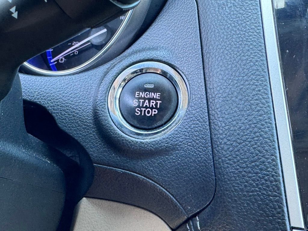 Used 2018 Subaru Legacy 2.5i Limited AWD/4WD image 21
