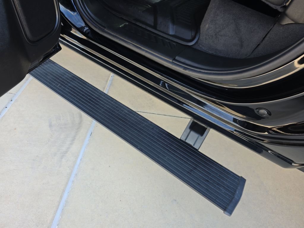 Used 2022 GMC Sierra 1500 AT4 w/ AT4 Premium Package image 21