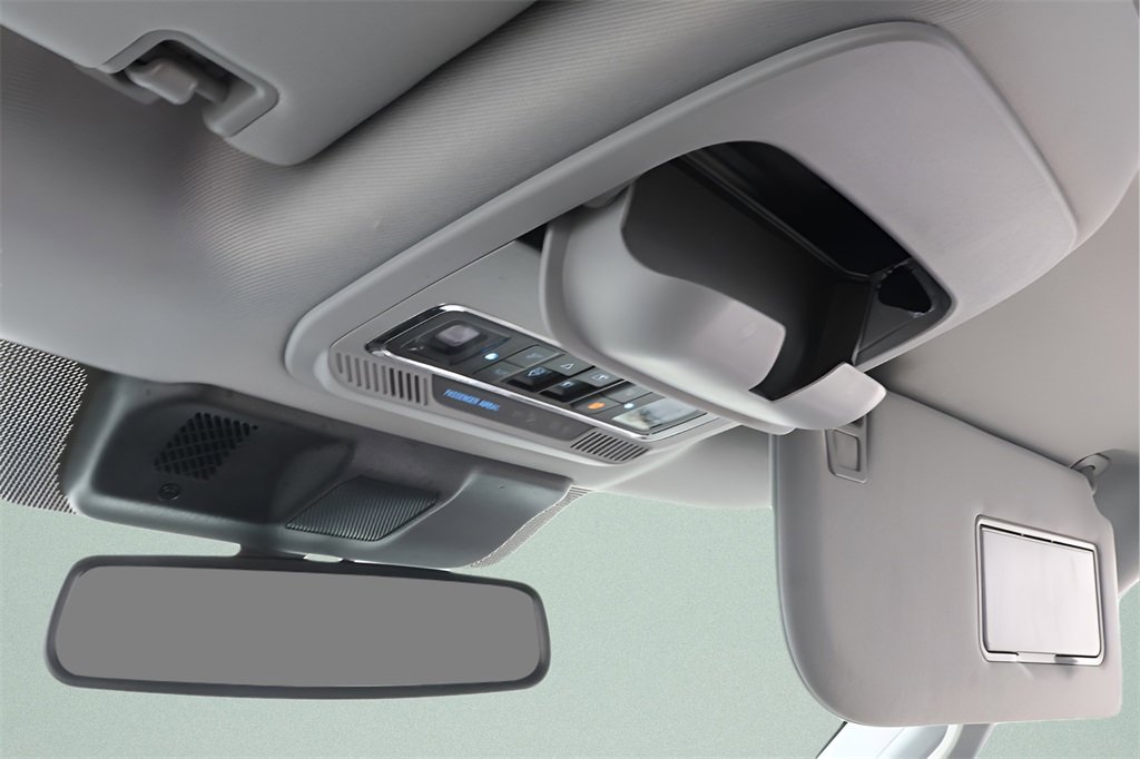 Used 2023 Ford F150 Lariat w/ Equipment Group 502A High image 18