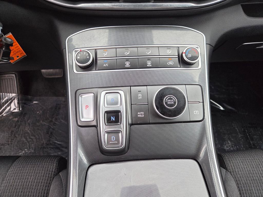 Used 2022 Hyundai Santa Fe SE image 25