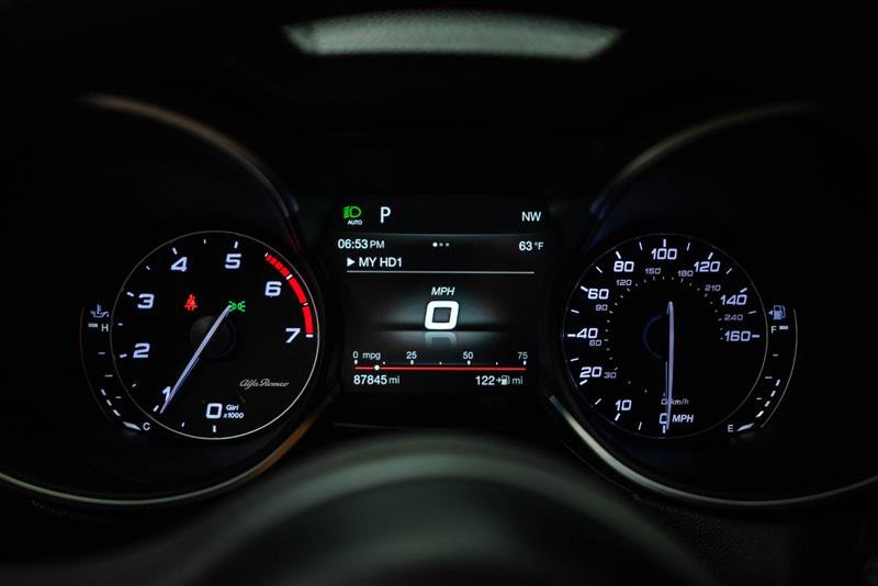 Used 2018 Alfa Romeo Stelvio Ti Sport AWD/4WD image 19