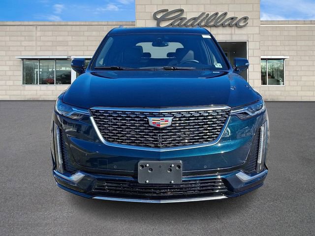 Certified 2024 Cadillac XT6 Premium Luxury image 3