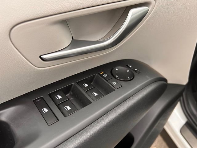 Used 2025 Hyundai Tucson SE AWD/4WD image 25