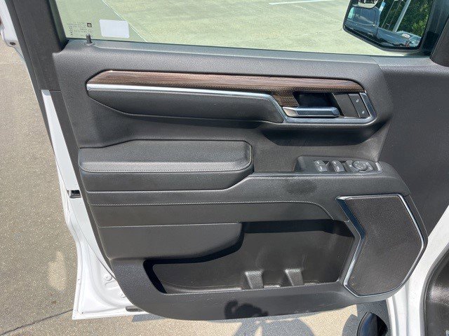 Certified 2024 Chevrolet Silverado 1500 LT w/ Z71 Off-Road Package image 13